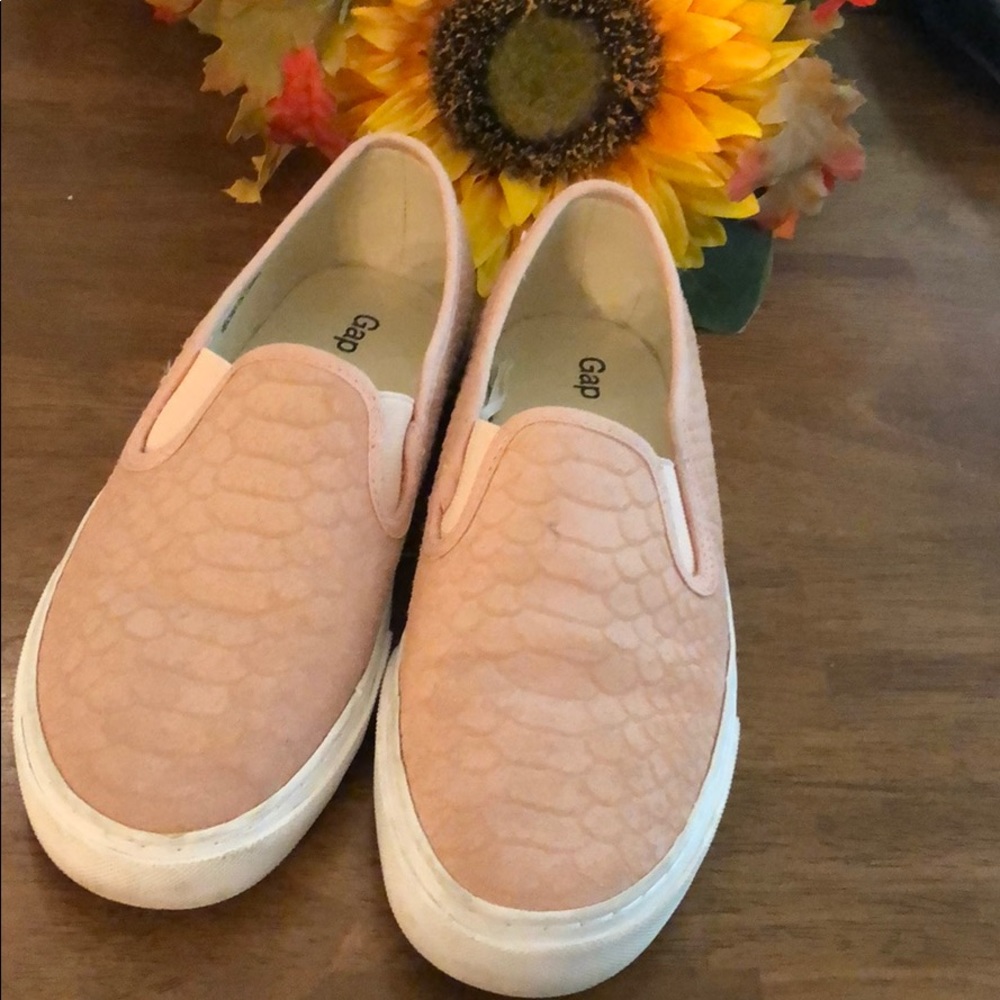 GAP slip-on sneaker
